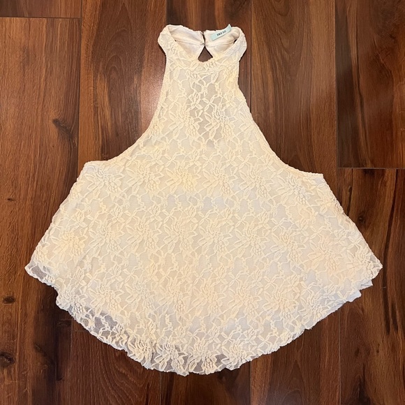 🖤 Lace Top - Picture 1 of 2